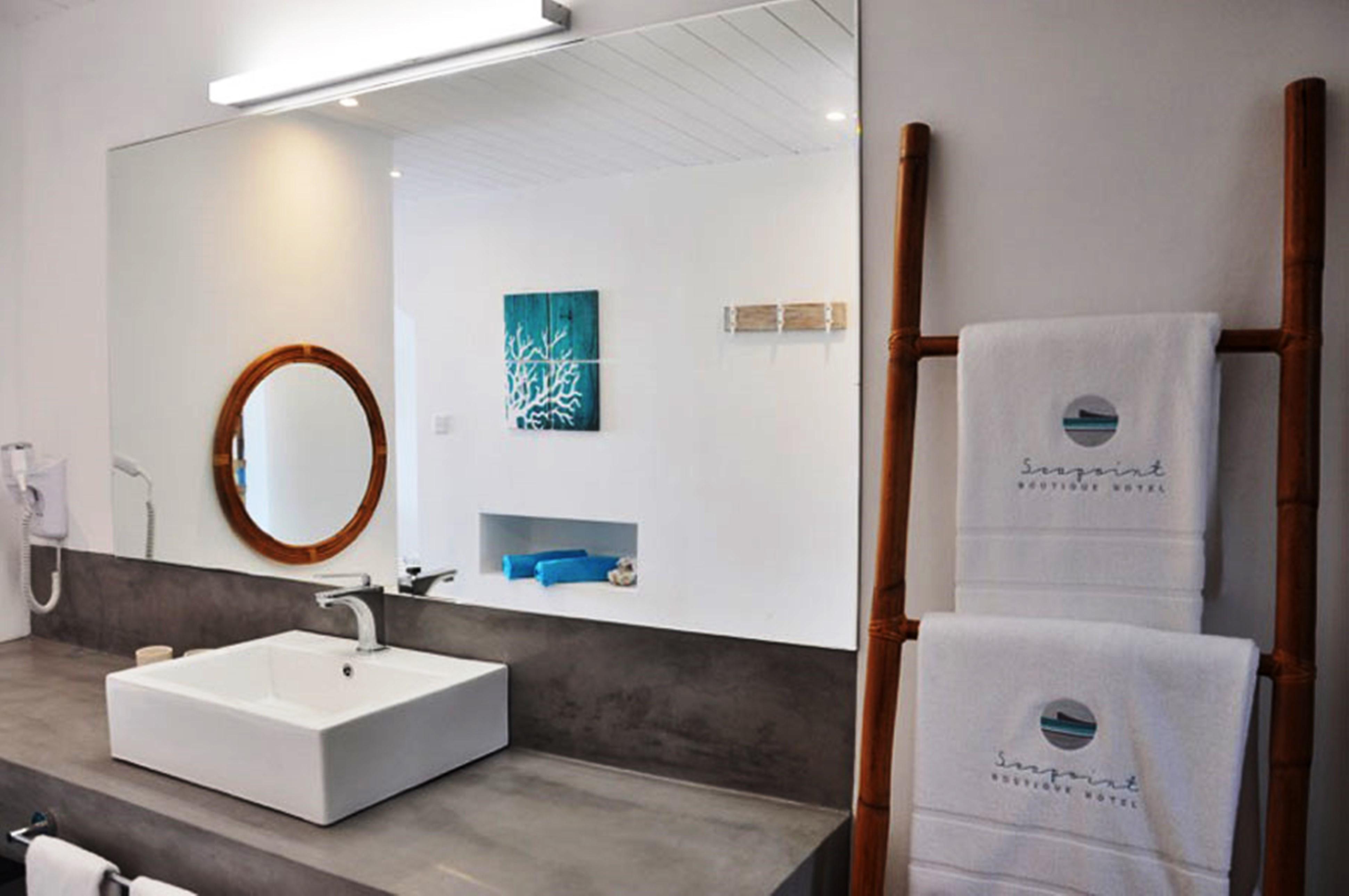 Seapoint Boutique Hotel Pointe aux Canonniers Extérieur photo