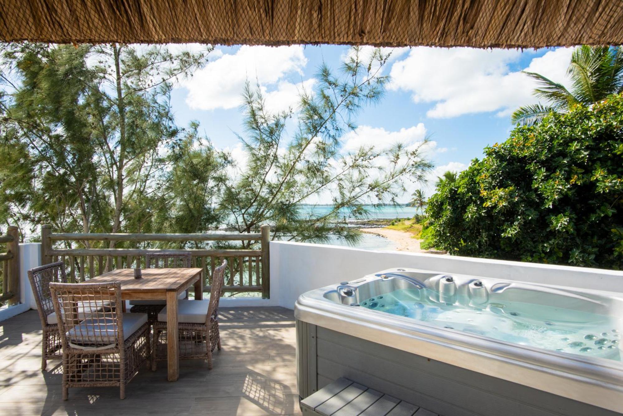 Seapoint Boutique Hotel Pointe aux Canonniers Extérieur photo